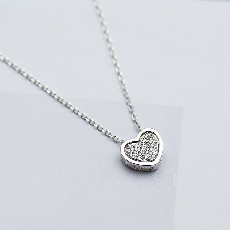 Серебряное колье с сердечком (фианиты) 18648 от ювелирного магазина Оникс - 1