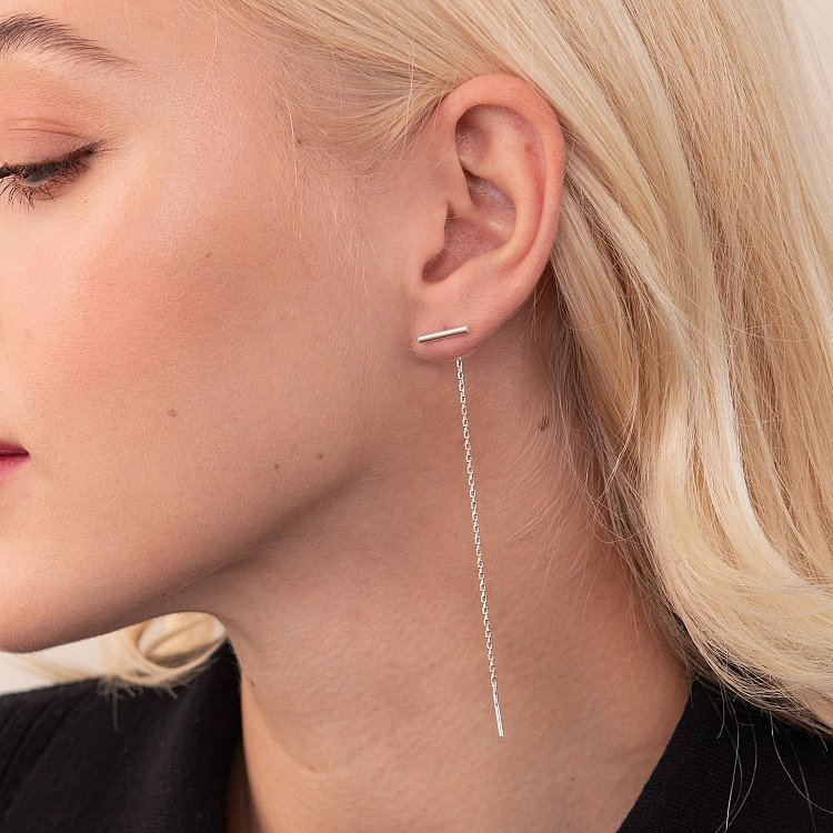 Серебряные серьги - протяжки в стиле минимализм 123105 от ювелирного магазина Оникс - 5