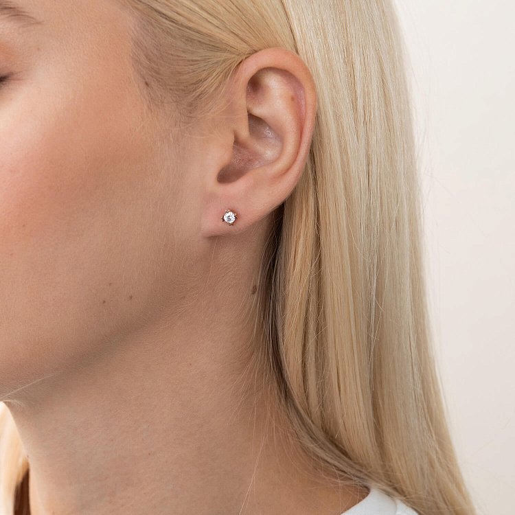 Золотые серьги - пусеты с фианитами с06149 от ювелирного магазина Оникс - 1