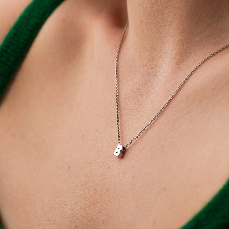 Срібне кольє з літерою "В" 1105 В від ювелірного магазину Онікс - 3