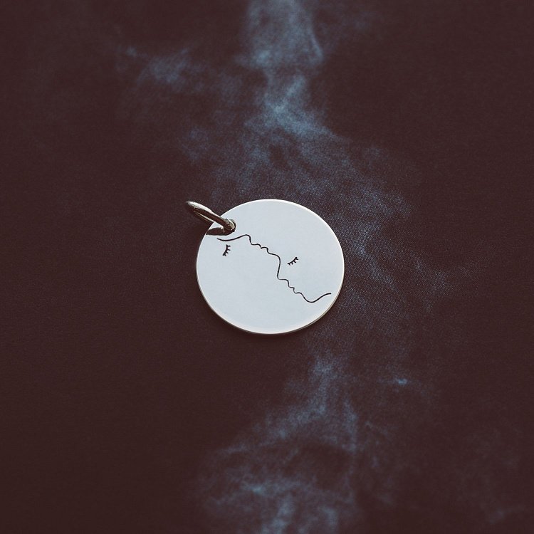 Кулон "Искусство любить" 132724 от ювелирного магазина Оникс - 8