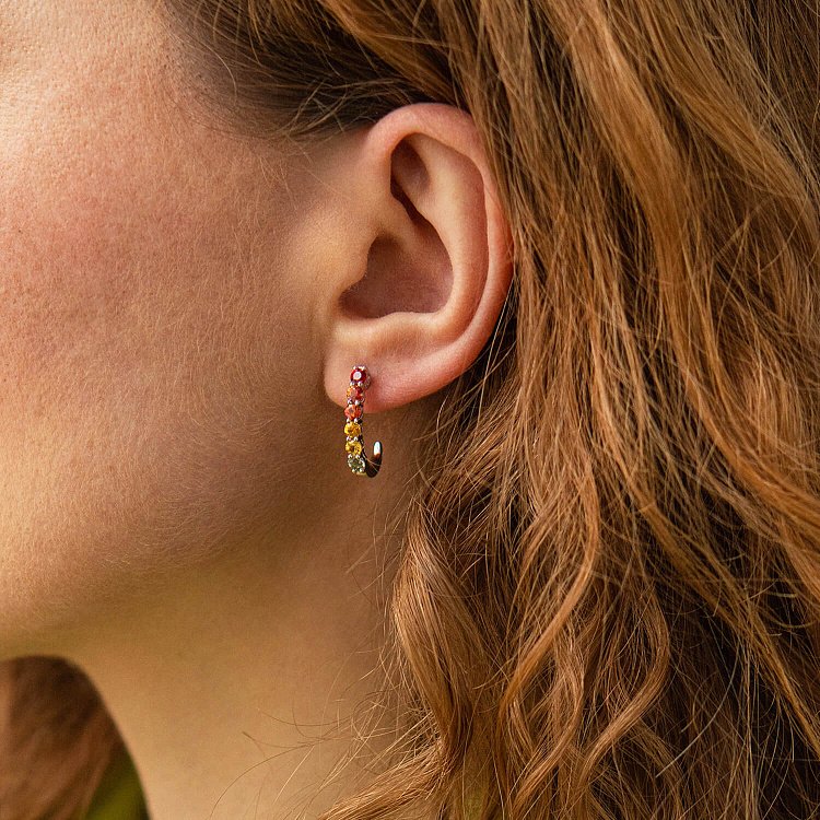 Золоті сережки - пусети з різнокольоровими сапфірами сб0410nl від ювелірного магазину Онікс - 1