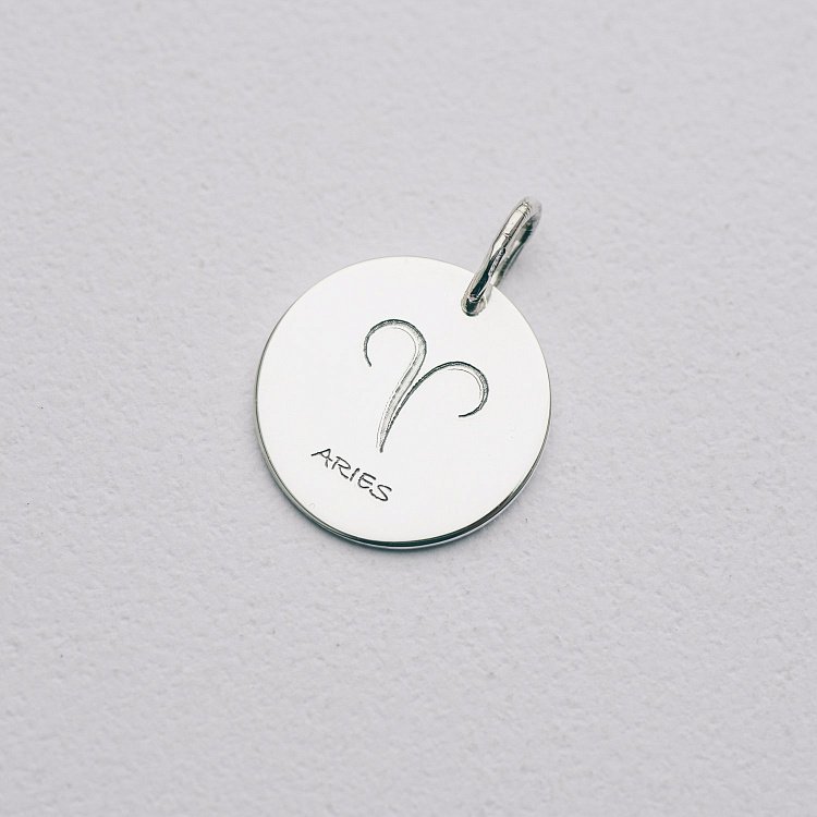 Серебряный кулон с гравировкой "Знак Зодиака" 132722z от ювелирного магазина Оникс - 1