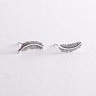 Срібні сережки - пусети "Пір'їнки" 123200 от ювелирного магазина Оникс