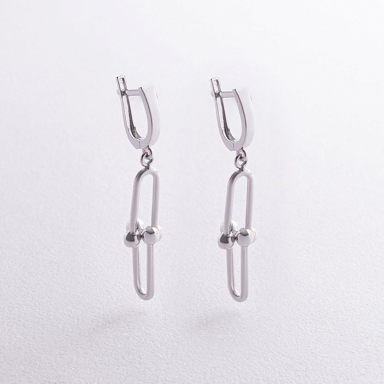 Серьги "Фантазия" в белом золоте с08312 от ювелирного магазина Оникс