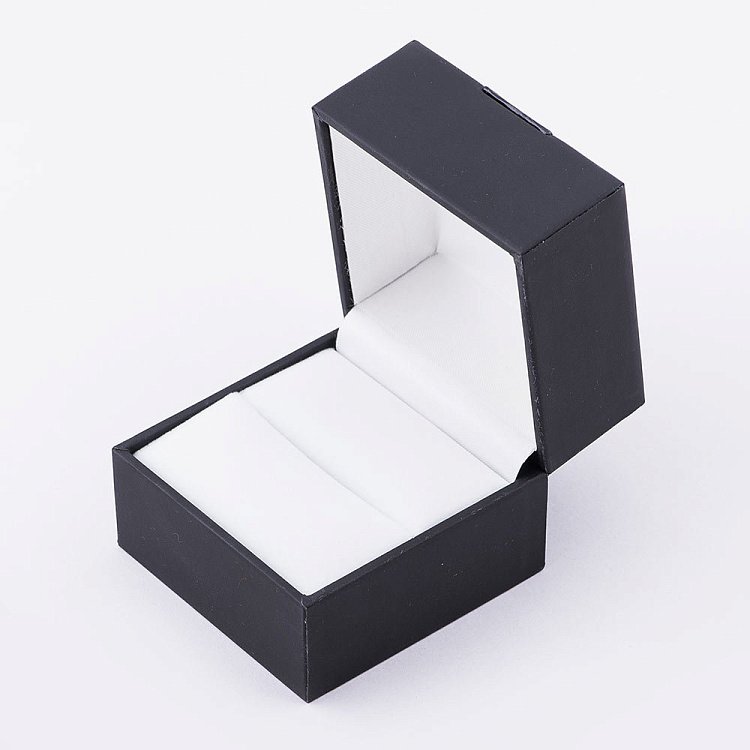 Мужской футляр для украшений (белый внутри) ФДЛ4 от ювелирного магазина Оникс - 1