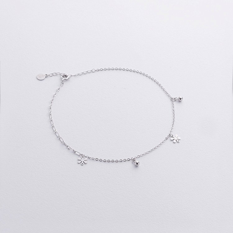 Срібний браслет "Квіточки" на ногу 141767 від ювелірного магазину Онікс