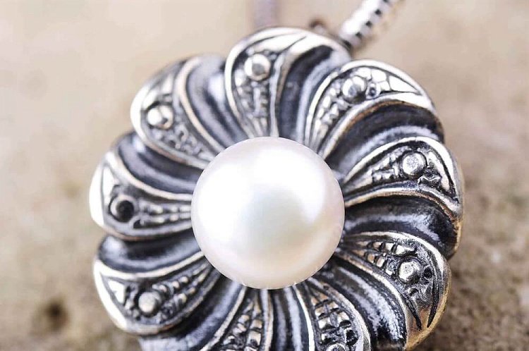 Подвеска "Цветочек" (культ. пресн. жемчуг) 13498 - 3 Подвеска "Цветочек" (культ. пресн. жемчуг) 13498 от ювелирного магазина Оникс - 3