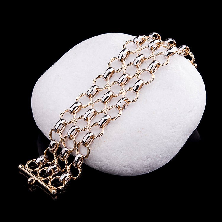 Золотой браслет б02130 от ювелирного магазина Оникс