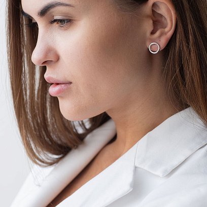 Срібні сережки-пусети "Маленький кругообіг" 1.1 см 122490 №3