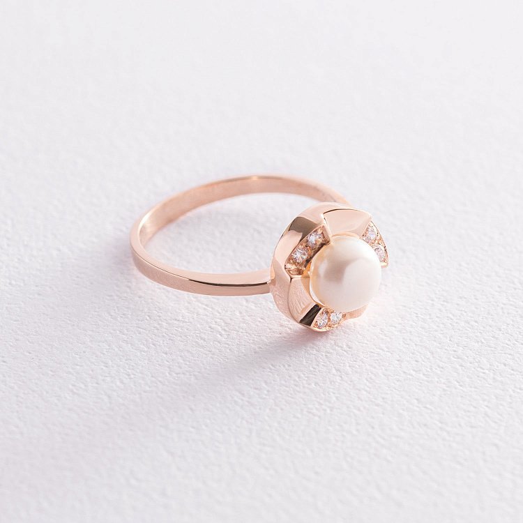 Золота каблучка (перли, фіаніти) к06747 від ювелірного магазину Онікс