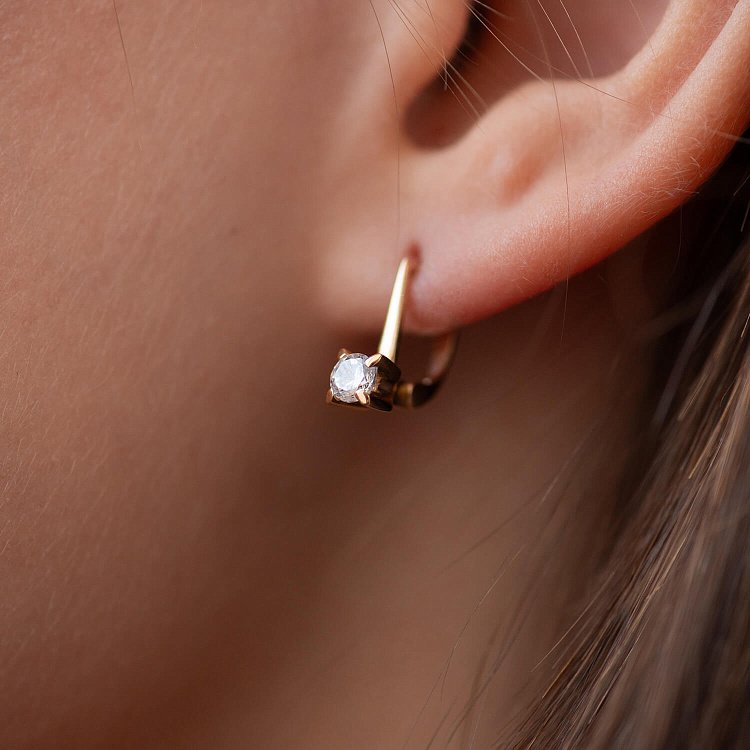 Дитячі сережки в червоному золоті (фіаніти) с05197 від ювелірного магазину Онікс - 1