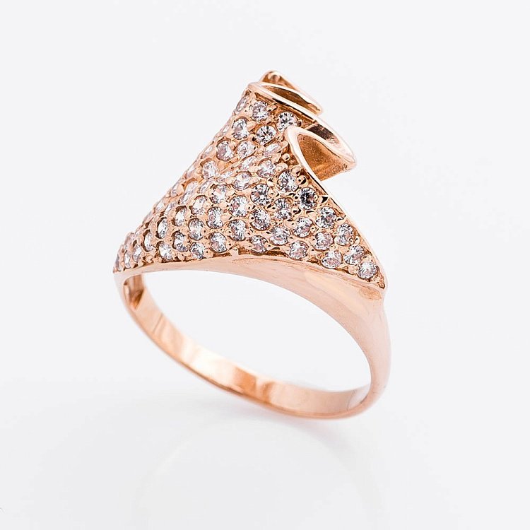 Золотое кольцо с фианитами к01687 от ювелирного магазина Оникс