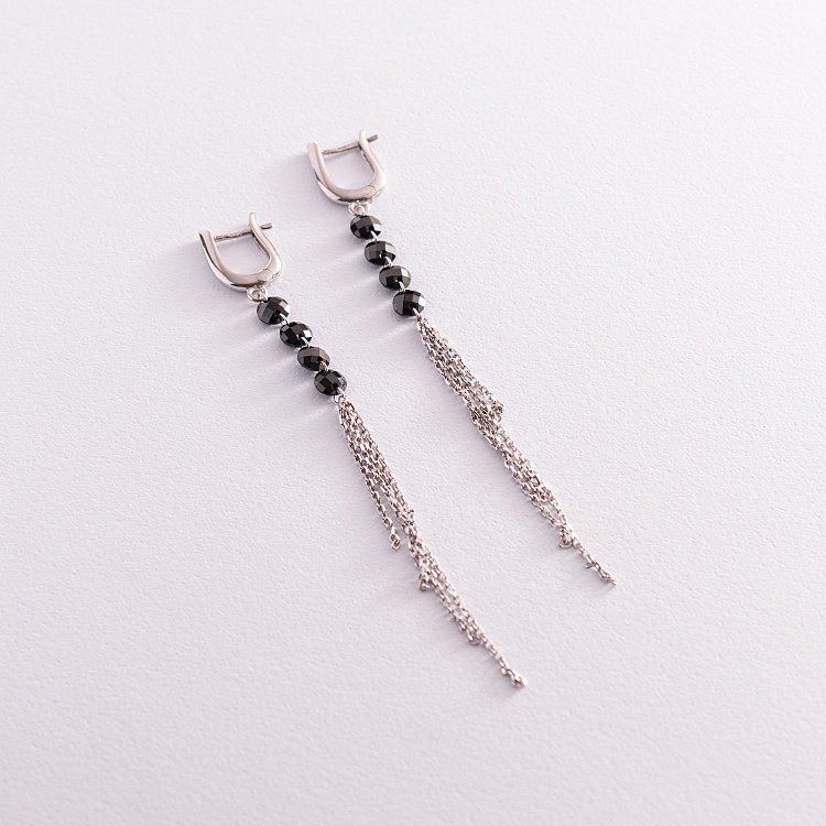Серебряные висячие серьги с черными камнями 123080 от ювелирного магазина Оникс - 5