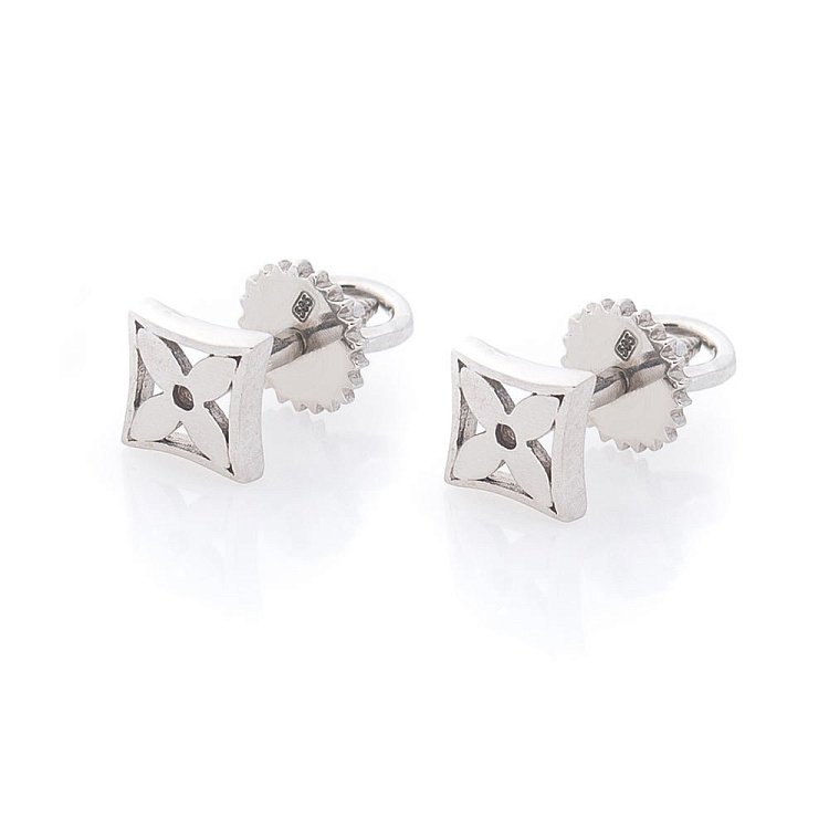 Золотые серьги-пусеты "Клевер" с232 от ювелирного магазина Оникс