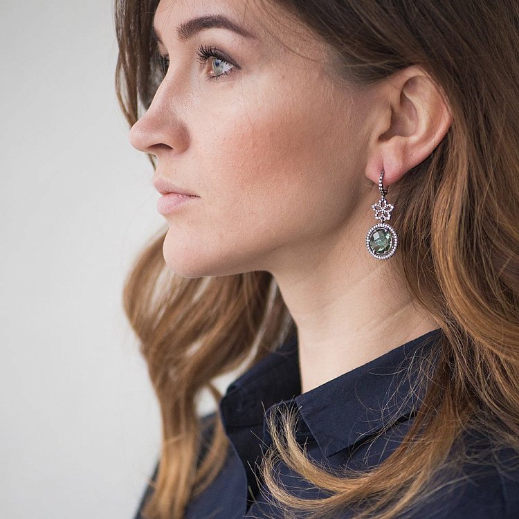 Золота каблучка з аметистом і фіанітами 14032098 - 5 Золота каблучка з аметистом і фіанітами 14032098 від ювелірного магазину Онікс - 5