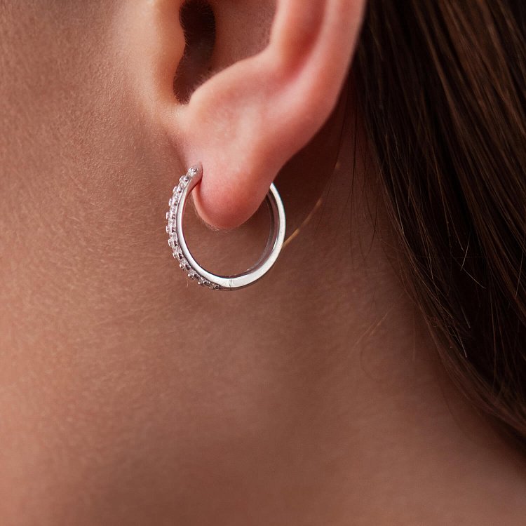 Срібні сережки - кільця (фіаніти) OR116411 від ювелірного магазину Онікс - 2