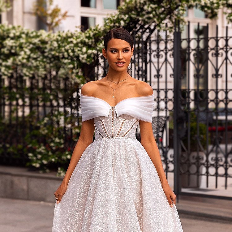 Подвійне золоте кольє "Дуальність" з фіанітами кол01388 від ювелірного магазину Онікс - 2