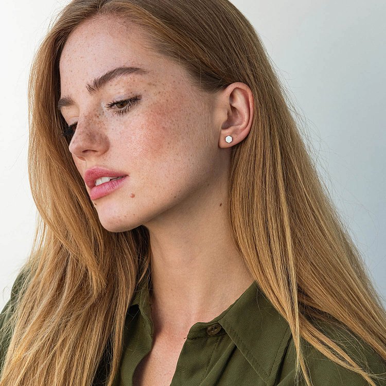 Золоті сережки  пусети "Шестикутники" с06185 від ювелірного магазину Онікс - 3