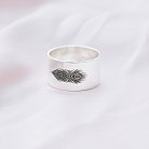 Серебряное кольцо с гравировкой "Перышко" 112143пер от ювелирного магазина Оникс
