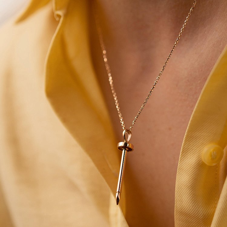 Колье "Гвоздь" в красном золоте кол02326 от ювелирного магазина Оникс - 3