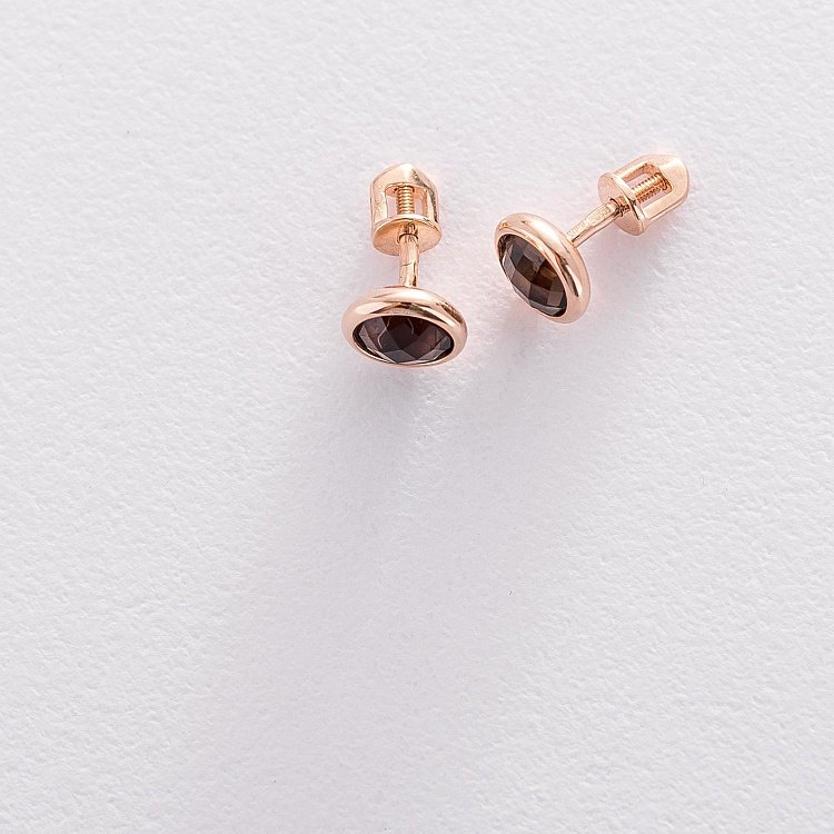 Золоті сережки - пусети з димчастим кварцом с05195 від ювелірного магазину Онікс - 7