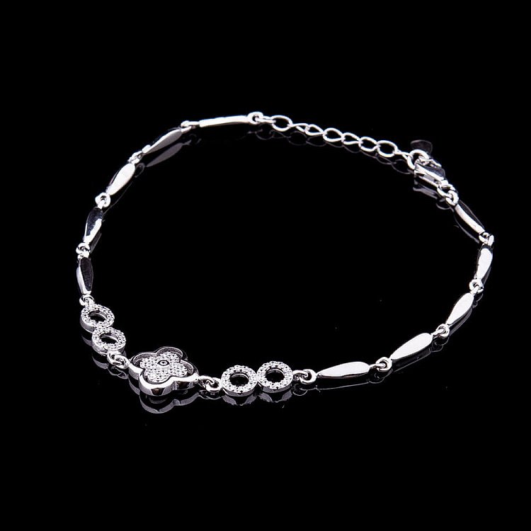 Срібний браслет "Конюшина" з фіанітами 14899 від ювелірного магазину Онікс - 1