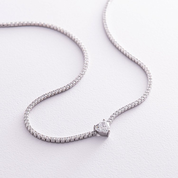 Срібне кольє - чокер "Сердечко" з фіанітами 181258 від ювелірного магазину Онікс