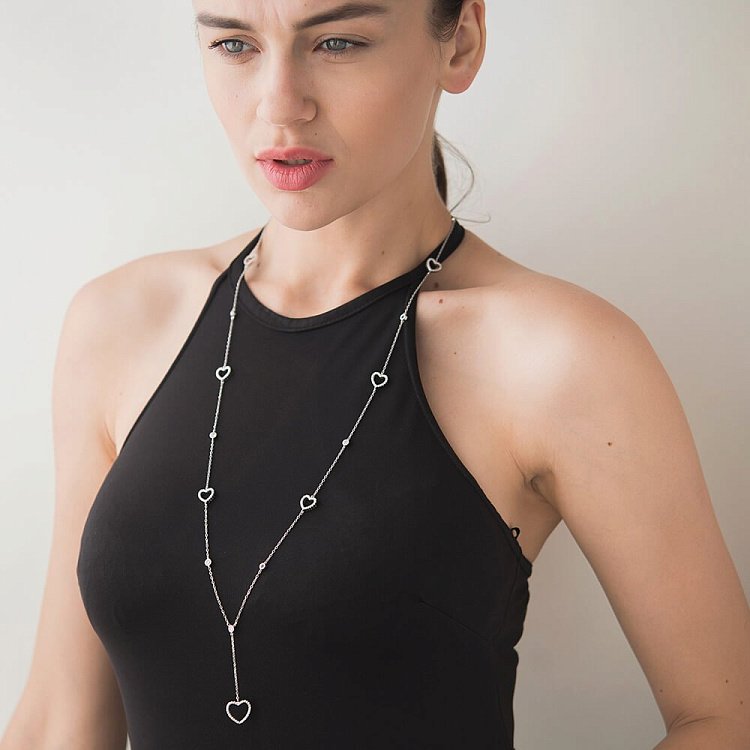 Серебряное колье "Сердца" с фианитами 18281 от ювелирного магазина Оникс