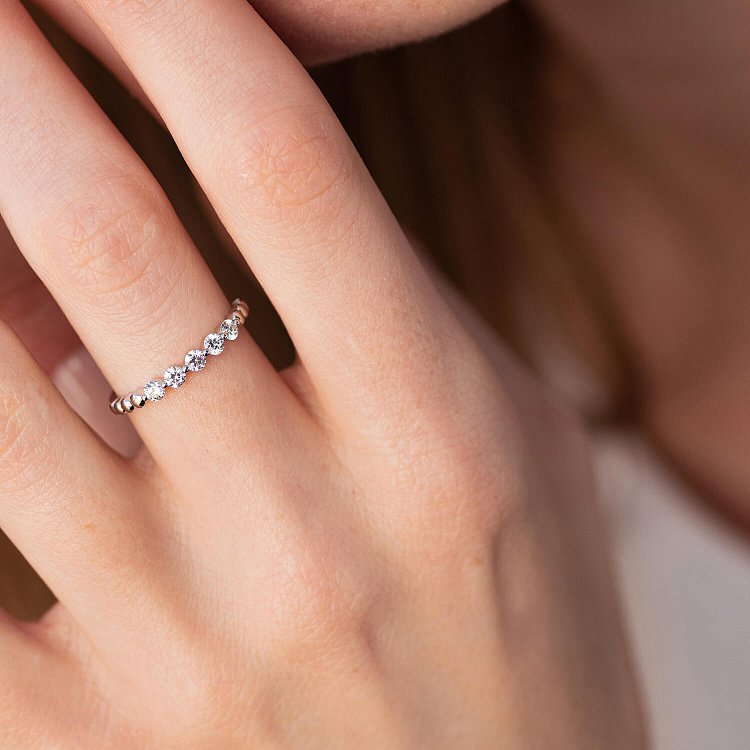 Каблучка в білому золоті з діамантами кб0493cha від ювелірного магазину Онікс - 4