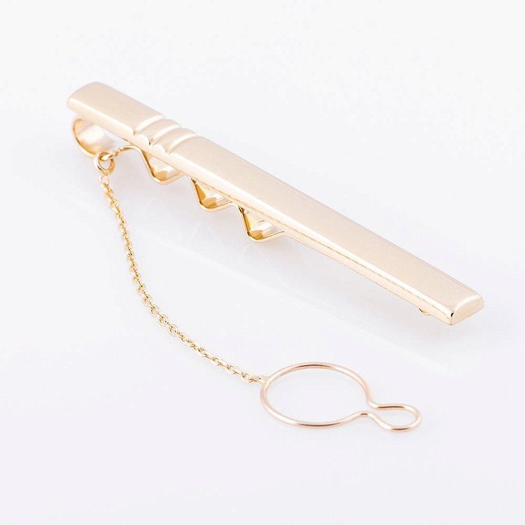 Зажим для галстука из желтого золота заж00124 от ювелирного магазина Оникс