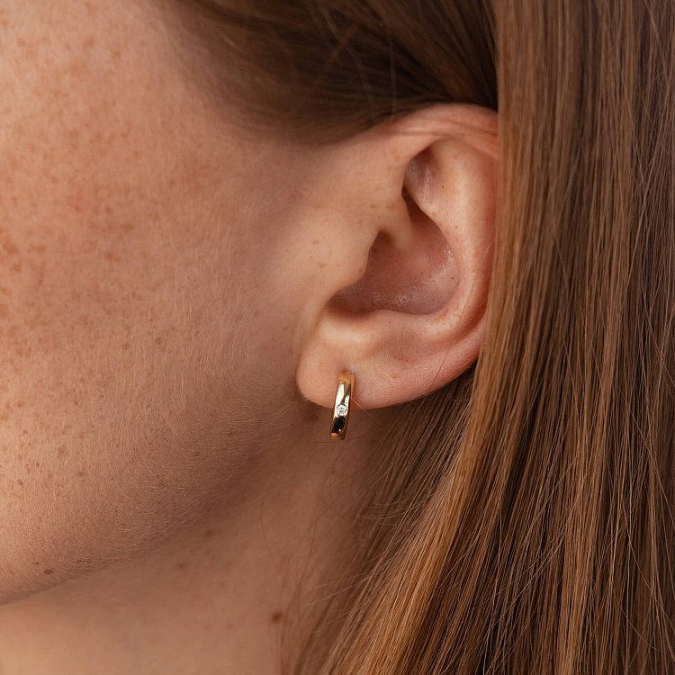 Сережки - кільця в жовтому золоті (фіаніти) с08014 від ювелірного магазину Онікс - 3