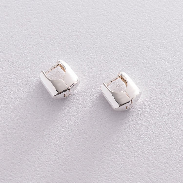 Серебряные серьги "Паула" 122998 от ювелирного магазина Оникс