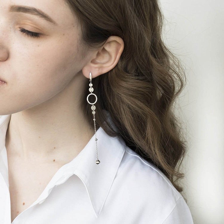 Серебряные серьги (фианиты) 122312 от ювелирного магазина Оникс - 2