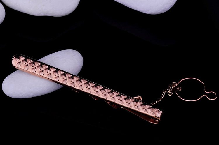 Золотий затиск для краватки заж00006 від ювелірного магазину Онікс