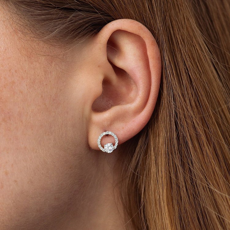 Сережки - пусети "Кругообіг" з фіанітами (біле золото) с08788 від ювелірного магазину Онікс - 1