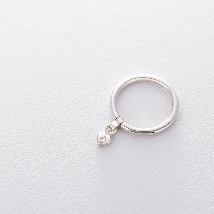 Срібна каблучка "Сердечко з фіанітом" 112032 від ювелірного магазину Онікс