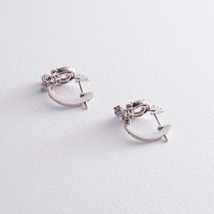 Сережки в білому золоті з діамантами с338 від ювелірного магазину Онікс - 2