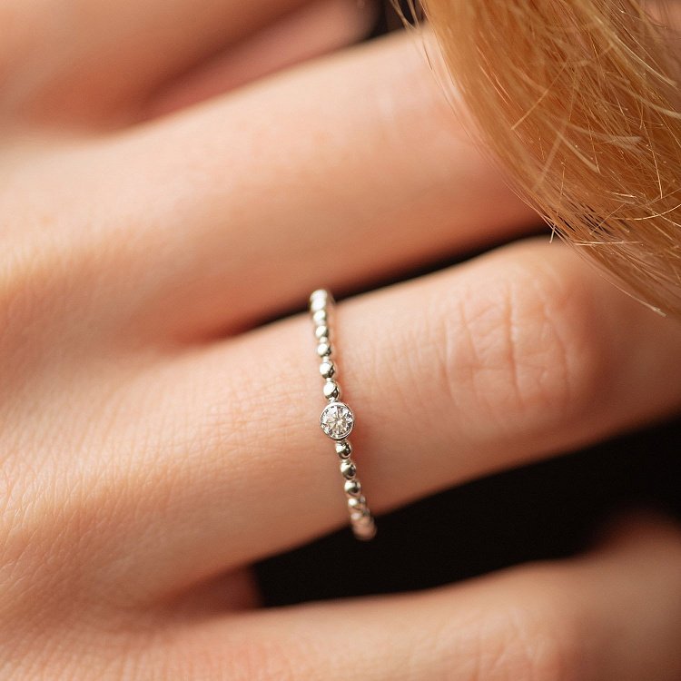 Кольцо "Stephanie" с фианитом (белое золото) к07971 от ювелирного магазина Оникс - 5