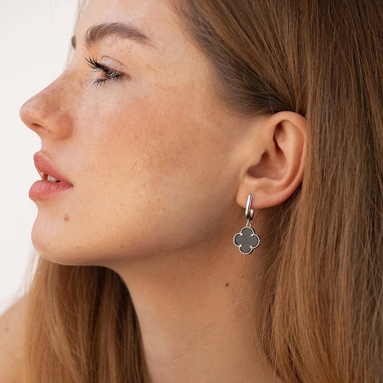 Срібні сережки "Конюшина" (онікс) 123368 від ювелірного магазину Онікс - 5