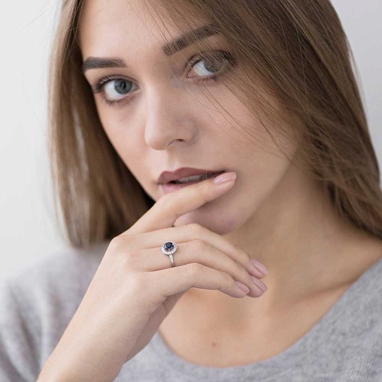 Золота каблучка з сапфірам і фіанітами 14032224 від ювелірного магазину Онікс - 3