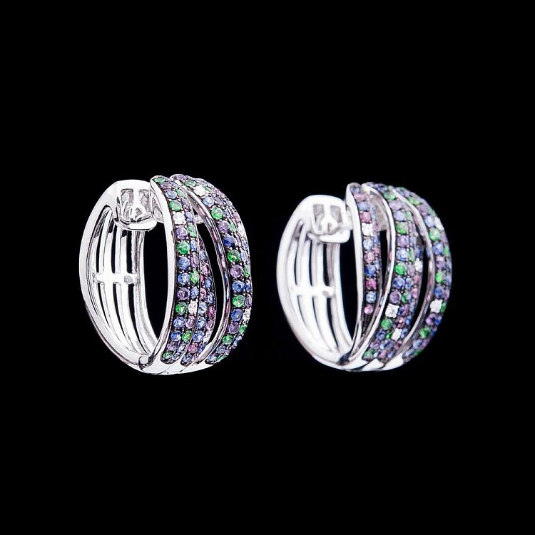 Золотые серьги с сапфирами и бриллиантами MR16823Egm от ювелирного магазина Оникс - 1