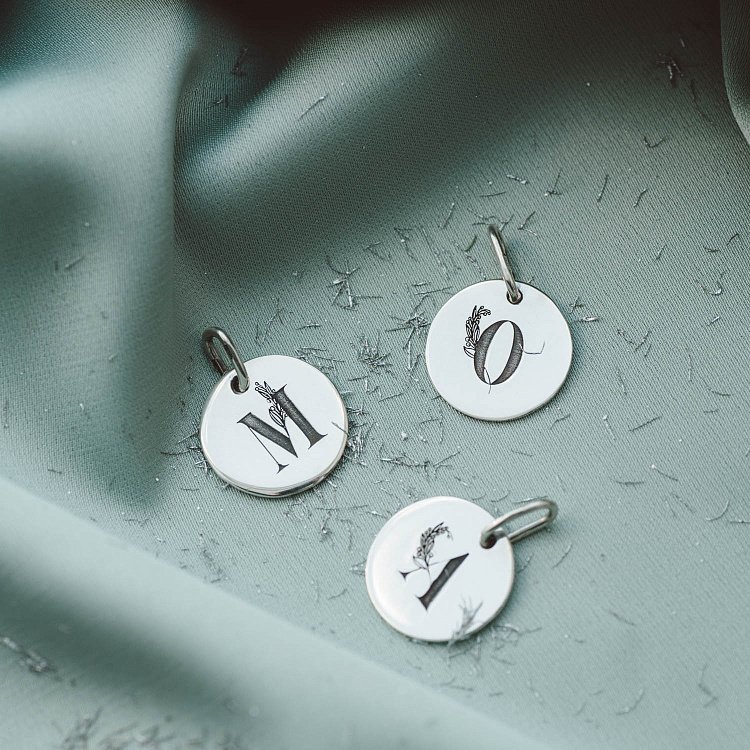 Серебряный кулон "Буква" 132724бук от ювелирного магазина Оникс - 8