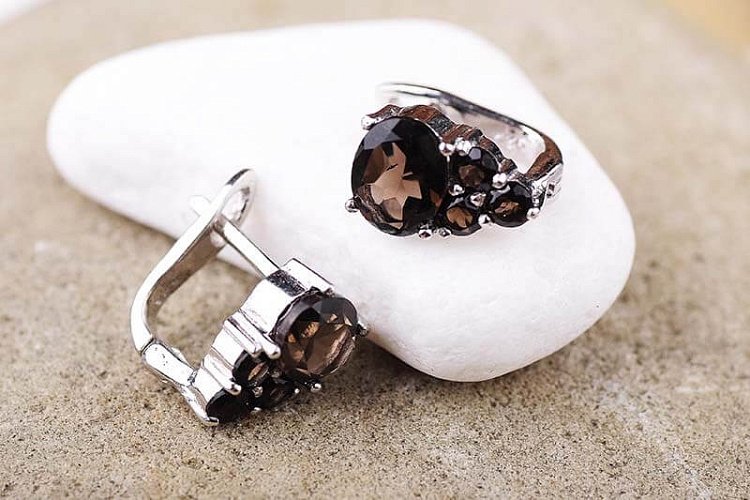 Серьги (дымчатый кварц) 12763 от ювелирного магазина Оникс - 1