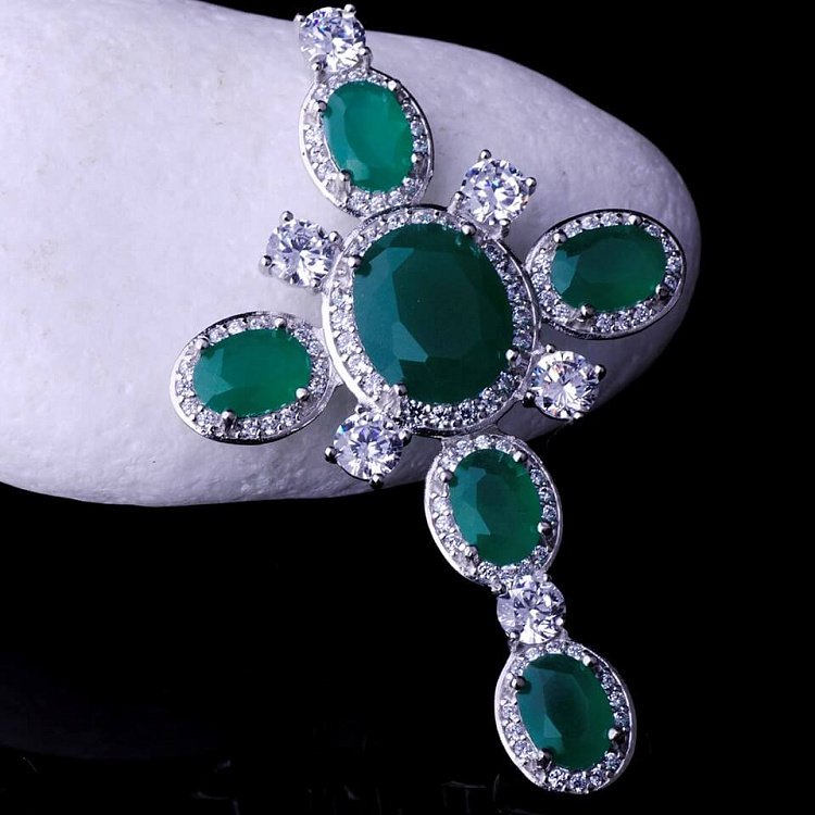 Подвеска "Крестик" (фианиты) 131907 от ювелирного магазина Оникс - 1