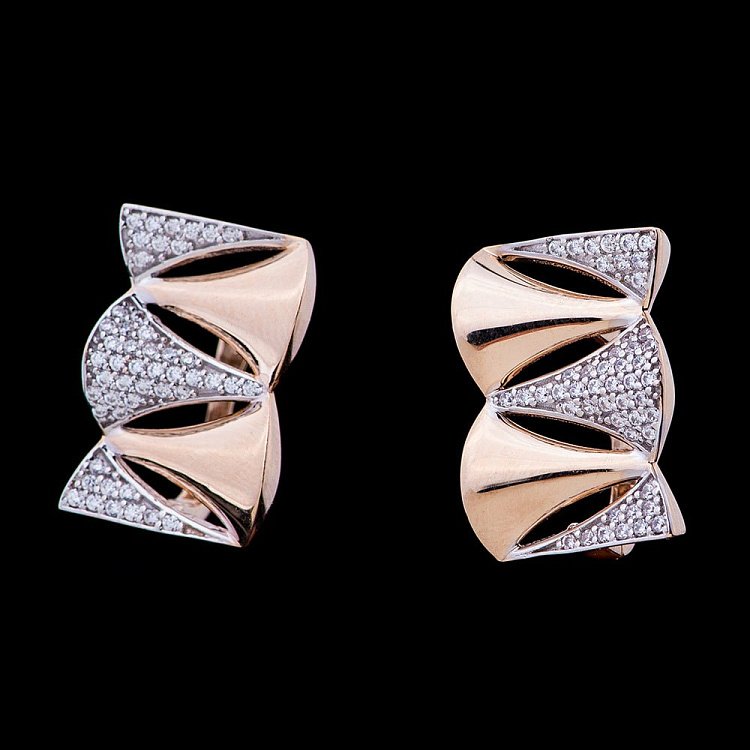 Золотые серьги с фианитами с04506 от ювелирного магазина Оникс