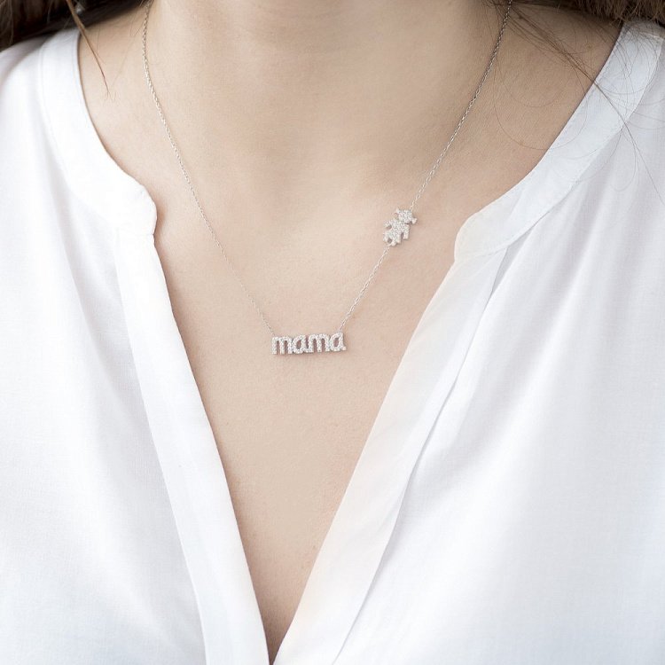 Серебряное колье "Мама" (фианиты) 18458 от ювелирного магазина Оникс