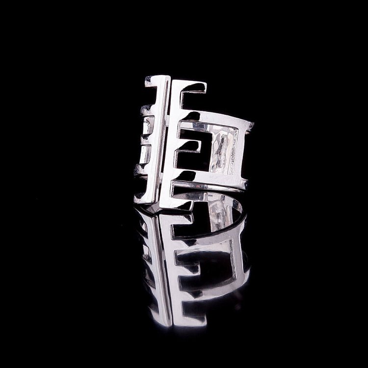 Серебряное кольцо 111735 от ювелирного магазина Оникс - 2