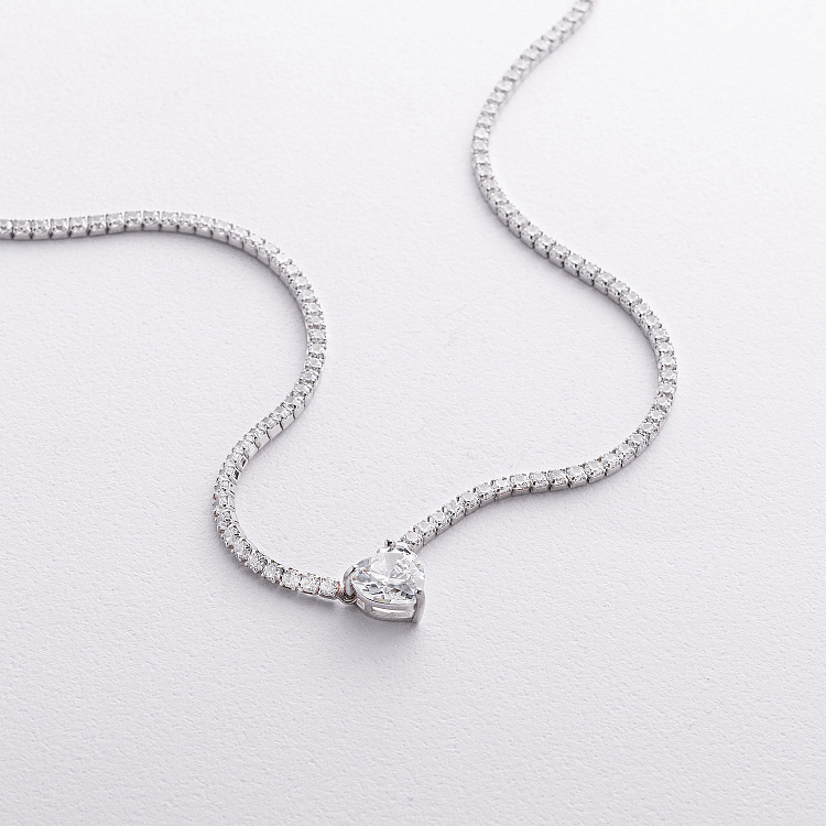 Серебряное колье - чокер "Сердечко" с фианитами 181258 от ювелирного магазина Оникс