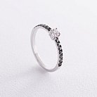 Золотое кольцо с белым и черными бриллиантами кб0472di от ювелирного магазина Оникс